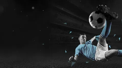 篮球盛宴：文班独揽29分7助攻，索汉闪耀17分12篮板，格林亦火力全开29分，申京末节替补，马刺惊险逆袭火箭